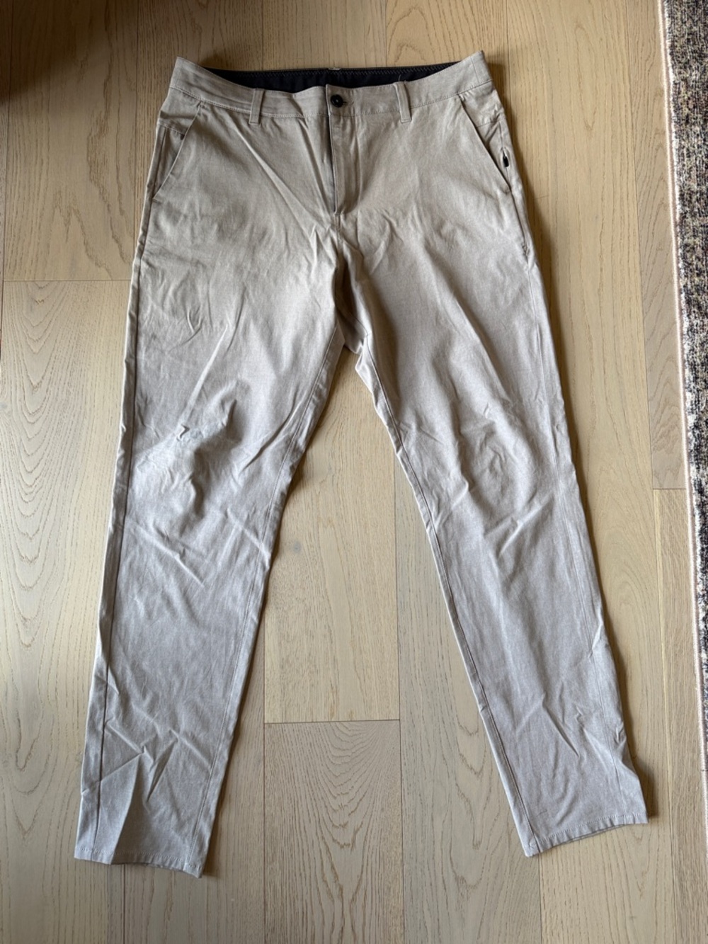Vuori Light Beige Meta Classic Fit Pants